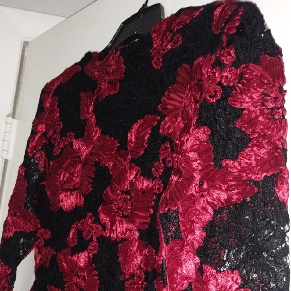 Express Red and Black Lace Floral Bodysuit - Picture 12 of 15